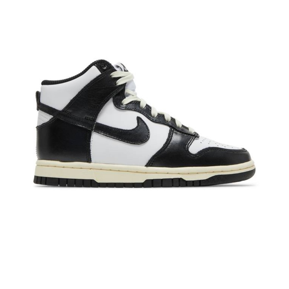 Women’s dunk high vintage black panda dunks 2022